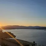Infinity Blue Διαμέρισμα Αγνί