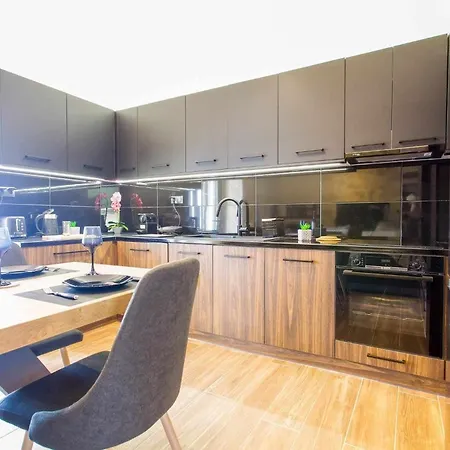 Apartman Infinity Blue Agní