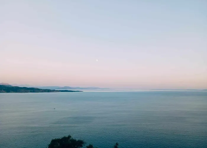 Infinity Blue Agní