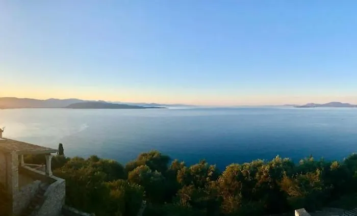 Διαμέρισμα Infinity Blue *